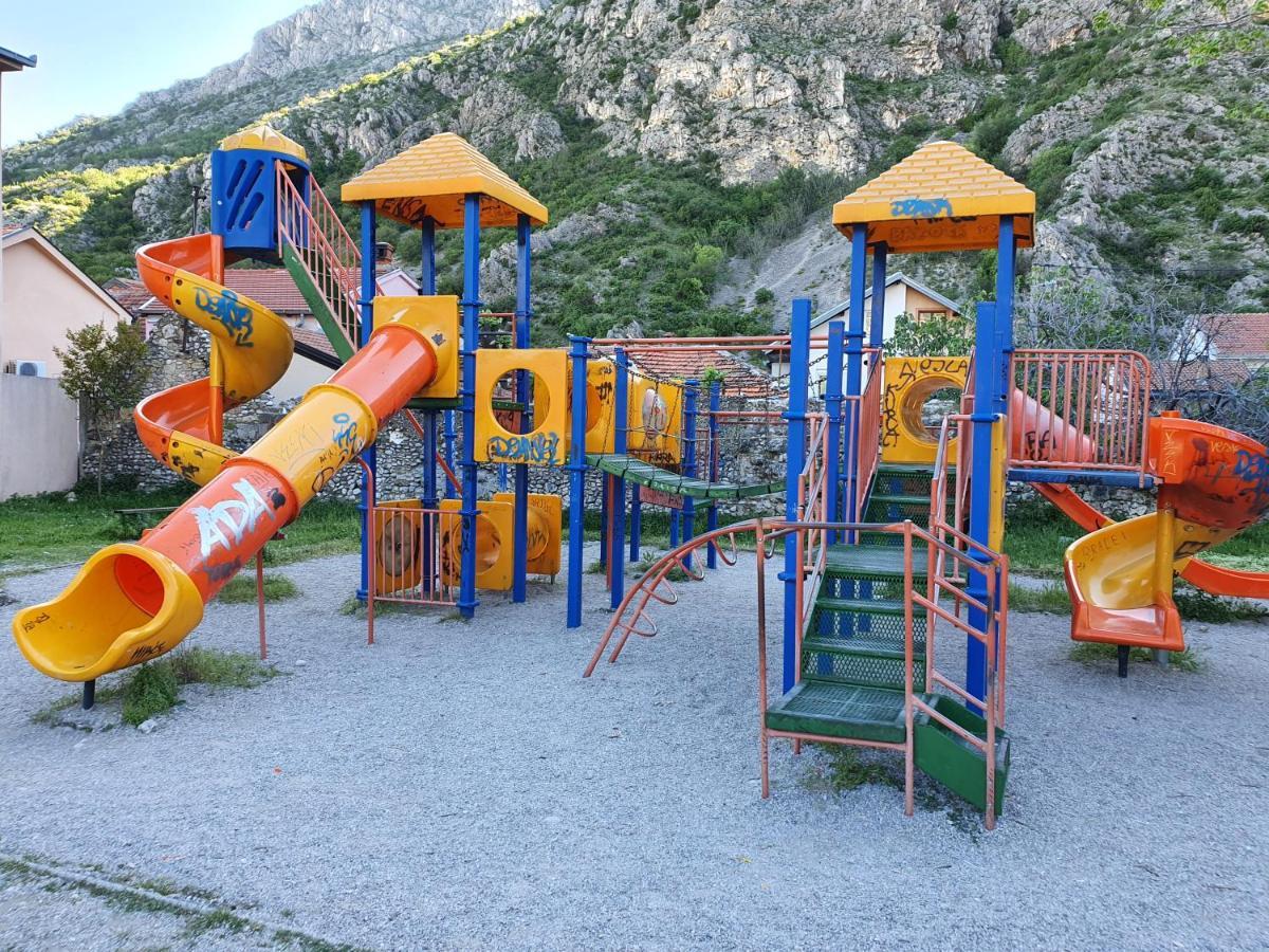 Family Apartment Near Old Town Mostar Exterior foto